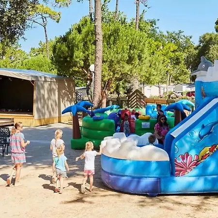 Mobilhome 6-8 Personnes Clim Campsite *